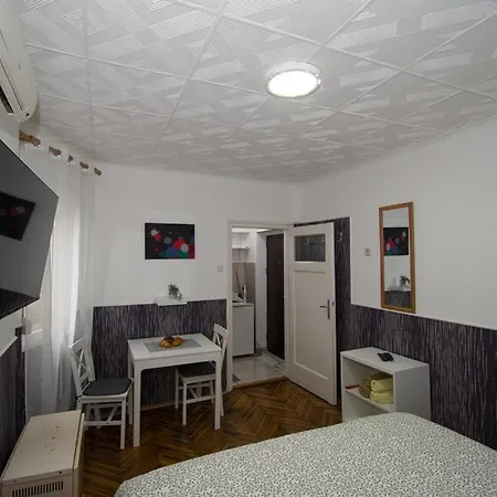 Studio Sky Belgrade Exterior photo